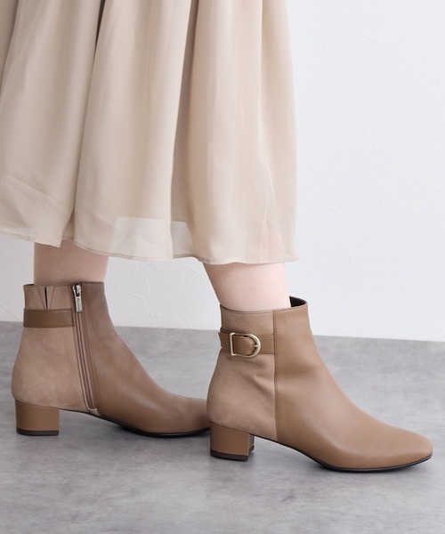 HIMIKO(ヒミコ)の「【Made in Japan】サイドバックルショートブーツ/641407(ブーツ・レディース・ブラウン/ブラック/ブラック系その他/ダークブラウン・25.0cm/24.0cm/23.0cm/24.5cm/23.5cm/22.5cm/21.5cm/22.0cm/25.5cm/26.5cm/26.0cm)」の4枚目の写真