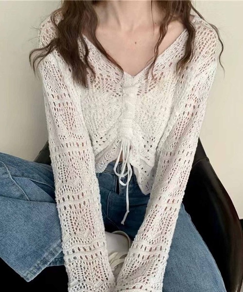 NANEA(ナネア)の「フロントシャーリングシアーニット(ニット/セーター・レディース・イエロー/ベージュ/ピンク/グリーン/ホワイト/ブルー/ブラック/アイボリー・フリー)」の10枚目の写真