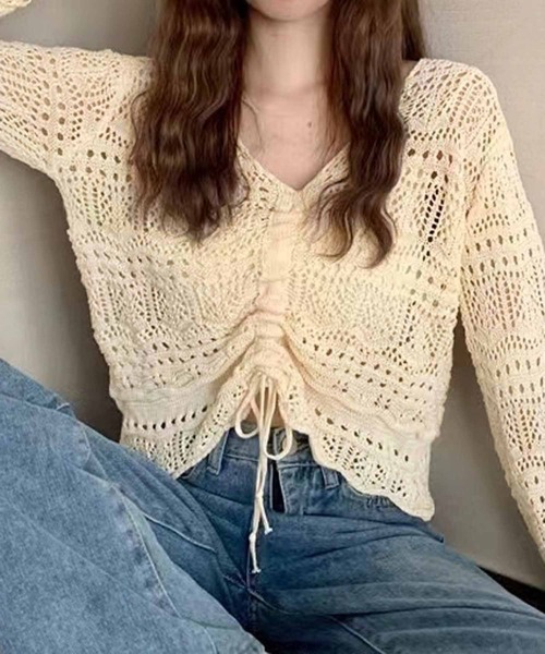 NANEA(ナネア)の「フロントシャーリングシアーニット(ニット/セーター・レディース・イエロー/ベージュ/ピンク/グリーン/ホワイト/ブルー/ブラック/アイボリー・フリー)」の15枚目の写真