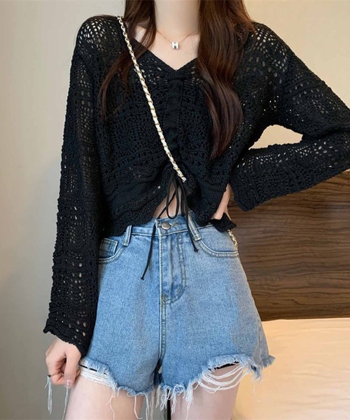 NANEA(ナネア)の「フロントシャーリングシアーニット(ニット/セーター・レディース・イエロー/ベージュ/ピンク/グリーン/ホワイト/ブルー/ブラック/アイボリー・フリー)」の21枚目の写真