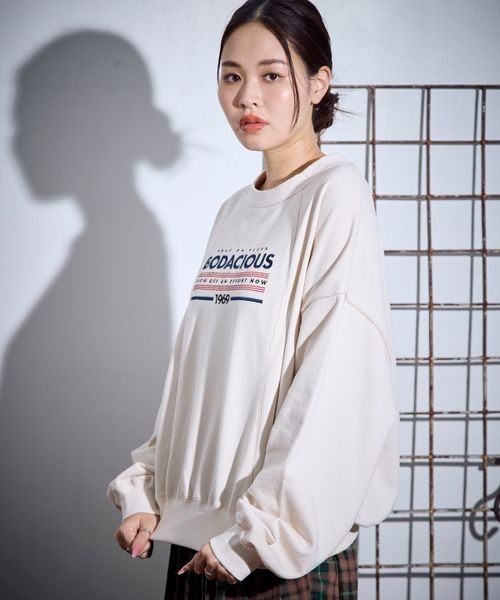 PBLIM（ページボーイリム）の「PBLIM/カラーパイピングスウェット（スウェット・レディース・グリーン/ブラウン/ベージュ・FREE）」の9枚目の写真