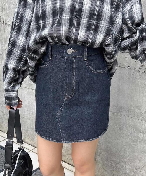 INGNI（イング）の「オーバーダイカットオフデニムスカート（デニムスカート・レディース・グレー/ブルー系その他/インディゴブルー・FREE）」の9枚目の写真