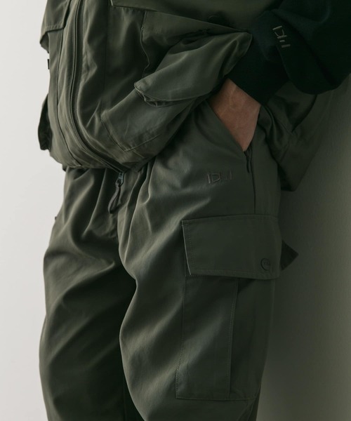 URBAN RESEARCH DOORS(アーバンリサーチドアーズ)の「『別注』WAQ×DOORS 難燃フィールドパンツ(その他パンツ・メンズ・カーキ/ブラック・MEDIUM/LARGE)」の18枚目の写真