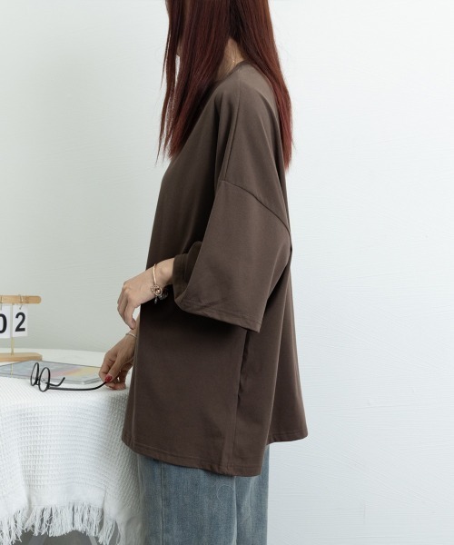 Miniministore(ミニミニストア)の「バックプリントTシャツ ゆったりビッグt(Tシャツ/カットソー・レディース・ブラウン/ホワイト/ブラック/ロイヤルブルー・FREE)」の12枚目の写真