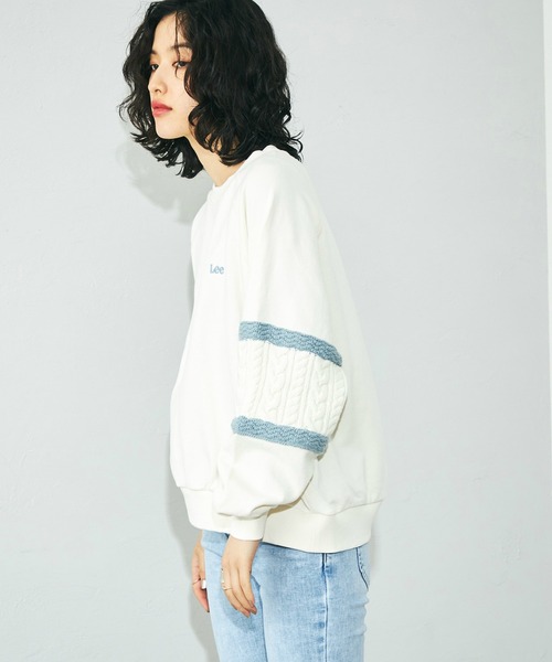 Lee(リー)の「Lee/リー ニットパネルスリーブ スウェット(スウェット・レディース・ブルー/レッド/ピンク/ライム/ピンク系その他/サックスブルー・MEDIUM)」の7枚目の写真