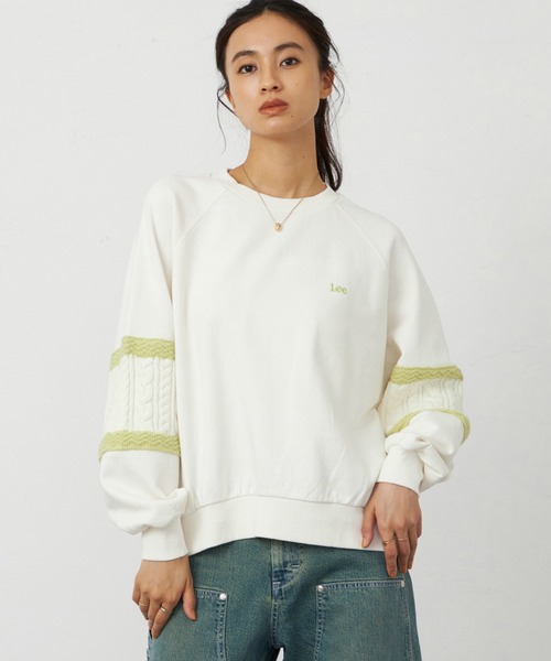 OSHIMA REI クルーネックスウェット パフスリーブ アイボリー OSHIMA REI クルーネックスウェット パフスリーブ アイボリー