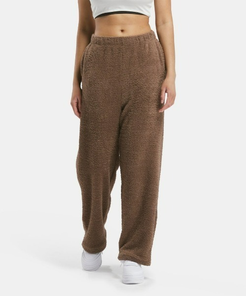Reebok(リーボック)の「WDE コージー ボトム / WDE COZY BOTTOM(その他パンツ・レディース・ブラウン/オフホワイト・LARGE/MEDIUM/SMALL/X-LARGE/X-SMALL)」の1枚目の写真