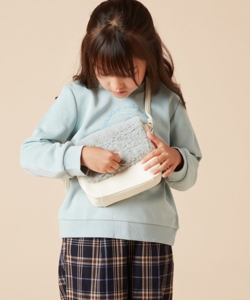 a.v.v（アーヴェヴェ）の「[KIDS]ミニショルダ―（ショルダーバッグ・キッズ・ホワイト/ブルー/ブラック・120）」の5枚目の写真