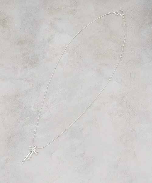 grove（グローブ）の「リボンショートネックレス（ネックレス・レディース・シルバー系/ゴールド/シルバー・00）」の5枚目の写真