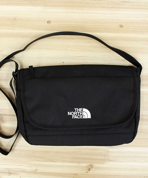 THE NORTH FACE（ザノースフェイス）の「TNF メッセンジャーバッグ S