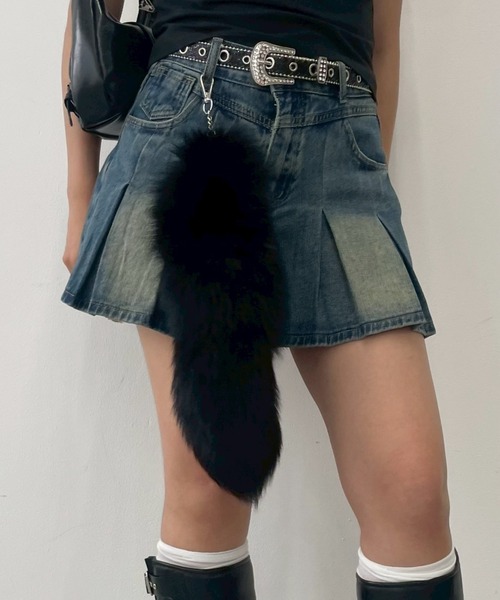 WEGO（ウィゴー）の「WEGO/BIGファーしっぽキーホルダー（キーホルダー・レディース・その他2/その他1/その他3/その他4/サックスブルー/ピンク系その他/ブラック/レッド・FREE）」の2枚目の写真