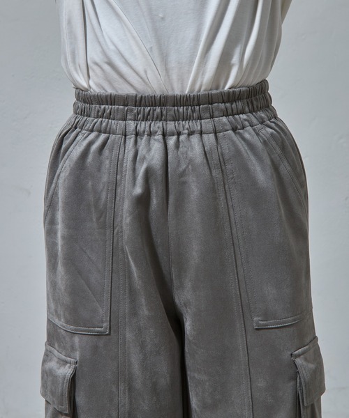 COLONY 2139（コロニートゥーワンスリーナイン）の「スエードポンチカーゴパンツ（カーゴパンツ・レディース・グレー/アイボリー/ブラック・MEDIUM/SMALL）」の20枚目の写真