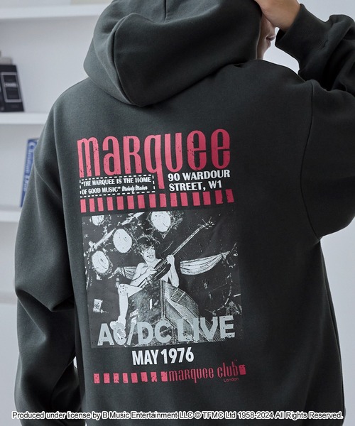 MONO-MART(モノマート)の「【marquee club】別注 ヴィンテージライクバンドバックプリントプルオーバーパーカー(パーカー・メンズ・ブラック系2/スミクロ/ブラック系・L/M)」の3枚目の写真