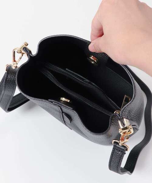 URBAN RESEARCH ROSSO WOMEN（アーバンリサーチ　ロッソ）の「AULENTTI　ワンショルダーバッグ（ショルダーバッグ・レディース・ブラウン/ブラック・FREE）」の11枚目の写真