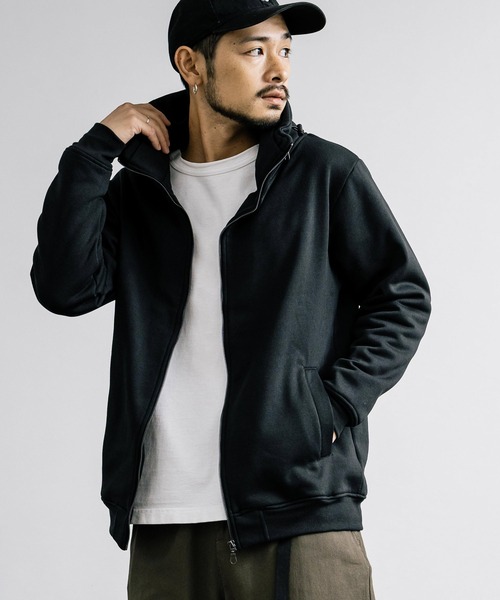 Rocky Monroe(ロッキーモンロー)の「裏起毛 ボリュームネックスウェットブルゾン(ブルゾン・メンズ・カーキ/ブラック/ベージュ/チャコール・M/LL/L)」の1枚目の写真