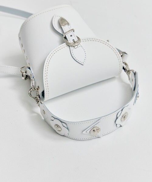 TOGA（トーガ）の「【TOGA×Zatchels/トーガ×ザッチェルズ】Barrel TOGA × Zatchels（ボディバッグ/ウエストポーチ・レディース・ブラック/ホワイト・FREE）」の19枚目の写真