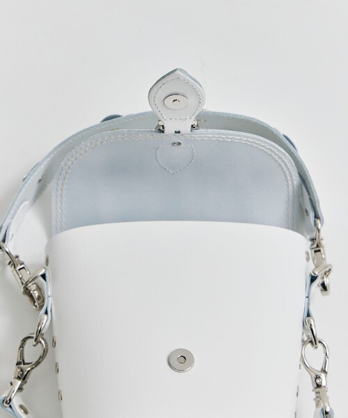 TOGA（トーガ）の「【TOGA×Zatchels/トーガ×ザッチェルズ】Barrel TOGA × Zatchels（ボディバッグ/ウエストポーチ・レディース・ブラック/ホワイト・FREE）」の20枚目の写真