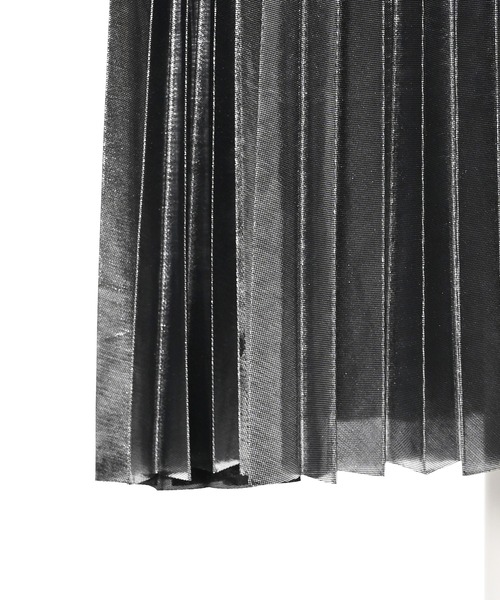 Narcissus（ナルシス）の「メタリックプリーツロングスカート（スカート・レディース・シルバー/ゴールド/ブラック・FREE）」の15枚目の写真