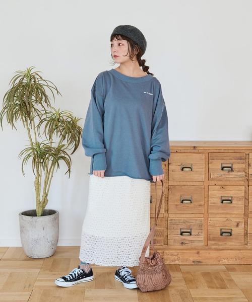 Crisp(クリスプ)の「コンセプトロゴスウェットL(スウェット・レディース・ブラウン/アイボリー/ネイビー・FREE)」の22枚目の写真