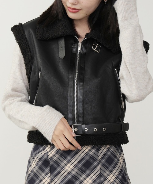 セール】ベルト付き ショート丈ムートンボアベスト（ムートンコート