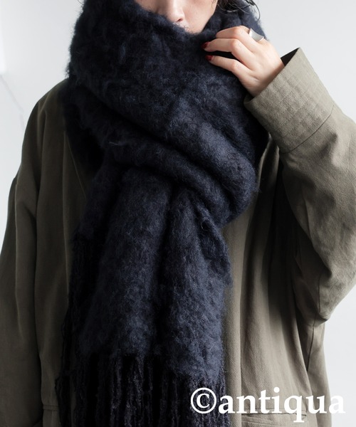 antiqua(アンティカ)の「フリンジマフラー(マフラー・レディース・グレー/ブラック系その他・ONESIZE)」の2枚目の写真