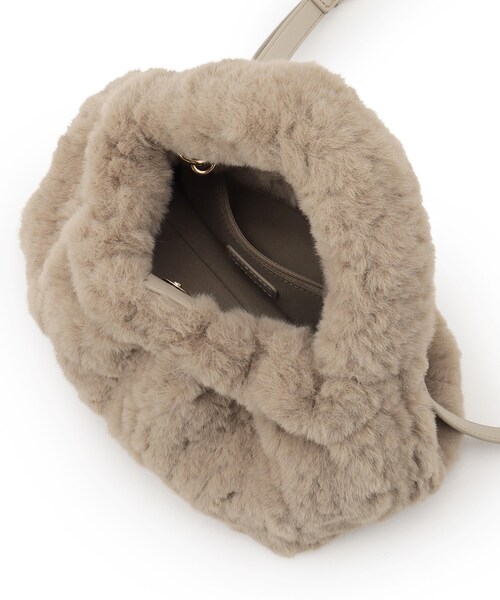 index（インデックス）の「◆【2WAY】フェイクファーショルダーBAG（ハンドバッグ・レディース・ベージュ/オフホワイト/グレー・00）」の18枚目の写真