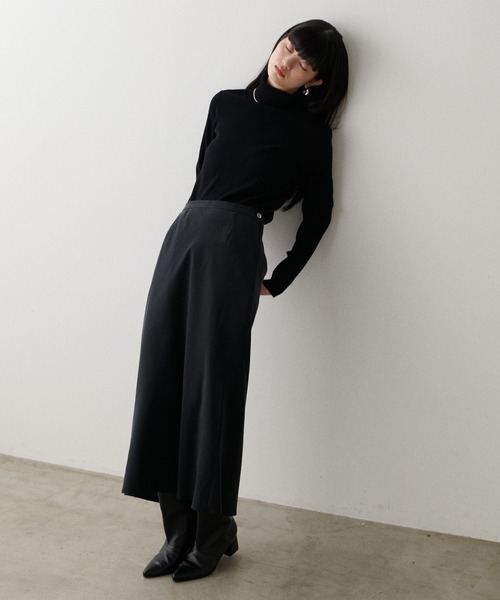 LARUTA(ラルータ)の「【LARUTA】ベーシックリブタートル(ニット/セーター・レディース・レッド/ブルー/グレー/パープル/ブラック/ライトグレー・FREE)」の12枚目の写真