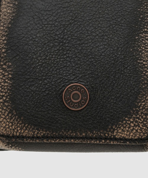 Acne Studios（アクネストゥディオズ）の「Multipocket Mini Vintage（ハンドバッグ・レディース・ダークブラウン/ホワイト×グレー・ONE SIZE）」の8枚目の写真