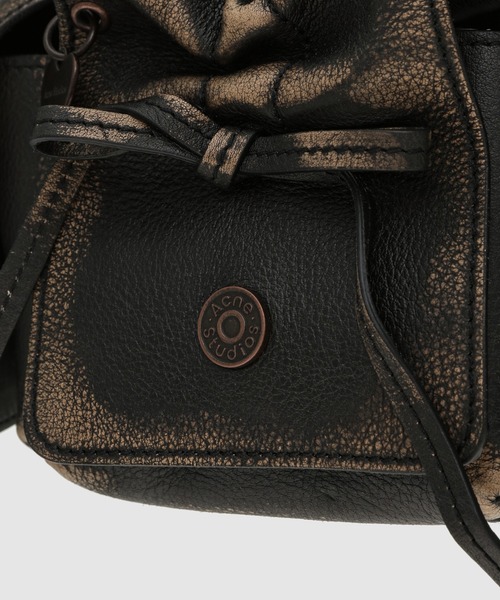 Acne Studios（アクネストゥディオズ）の「Multipocket Mini Vintage（ハンドバッグ・レディース・ダークブラウン/ホワイト×グレー・ONE SIZE）」の5枚目の写真