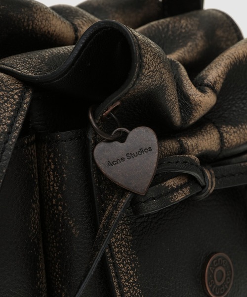 Acne Studios（アクネストゥディオズ）の「Multipocket Mini Vintage（ハンドバッグ・レディース・ダークブラウン/ホワイト×グレー・ONE SIZE）」の6枚目の写真