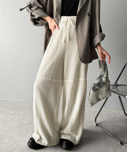 classicalelf（クラシカルエルフ）の「大人華やかリラクシー。レース切替パラシュートパンツ（その他パンツ・レディース・ブラック/ホワイト・X-LARGE/SMALL/MEDIUM/LARGE）」の4枚目の写真