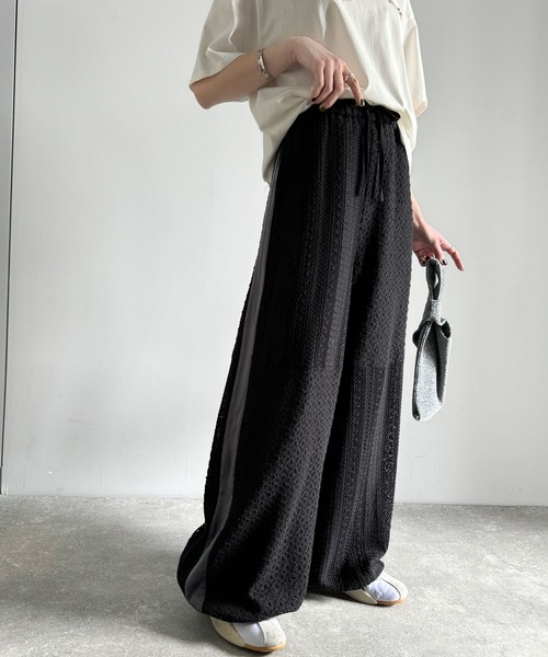 classicalelf（クラシカルエルフ）の「大人華やかリラクシー。レース切替パラシュートパンツ（その他パンツ・レディース・ブラック/ホワイト・X-LARGE/SMALL/MEDIUM/LARGE）」の13枚目の写真