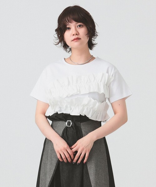 Ray BEAMS(レイビームス)の「RBS / ギャザー フリル Tシャツ(Tシャツ/カットソー・レディース・ブラック/ホワイト・ONE SIZE)」の6枚目の写真