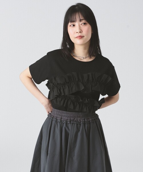 Ray BEAMS(レイビームス)の「RBS / ギャザー フリル Tシャツ(Tシャツ/カットソー・レディース・ブラック/ホワイト・ONE SIZE)」の12枚目の写真