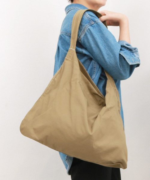cache cache(カシュ カシュ)の「カシュカシュ cachecache / ワンハンドルビッグショルダー(ショルダーバッグ・レディース・ライトグレー/ライトグリーン/ダークベージュ/ブラック・FREE)」の1枚目の写真