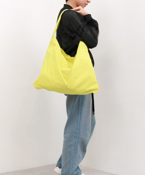 cache cache(カシュ カシュ)の「カシュカシュ cachecache / ワンハンドルビッグショルダー(ショルダーバッグ・レディース・ライトグレー/ライトグリーン/ダークベージュ/ブラック・FREE)」の20枚目の写真
