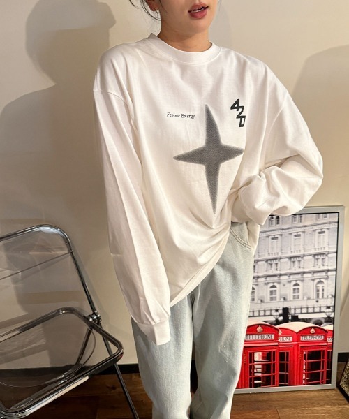 星柄プリント プルオーバースウェット ボリュームスリーブ（Tシャツ/カットソー）｜VIVID LADY（ビビッドレディー）