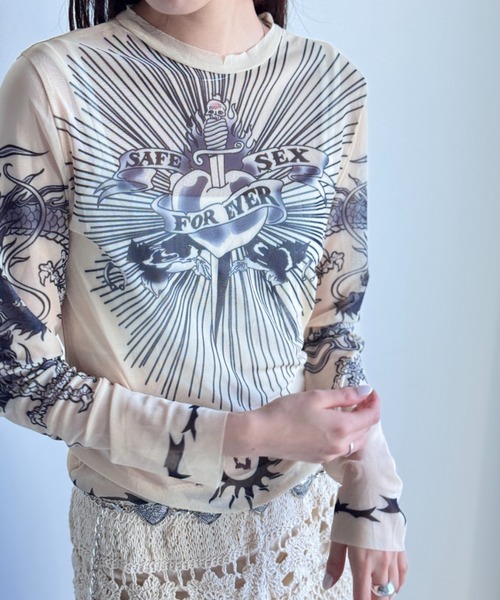 Y2K SYNAPSE FACTORY（ワイツーケー シナプスファクトリー）の「【シアー】タトウーインナーTS（Tシャツ/カットソー・レディース・ベージュ・FREE）」の4枚目の写真