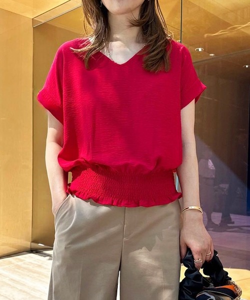 aquagarage（アクアガレージ）の「ウエストシャーリング深Vネックブラウス（シャツ/ブラウス・レディース・ブラック/ホワイト/ベージュ/キャメル/レッド/サックスブルー/ネイビー/チャコール・M/L）」の8枚目の写真