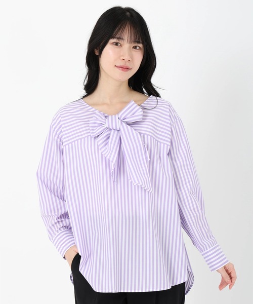 STRAWBERRY-FIELDS（ストロベリーフィールズ）の「セレモニー・オフィスシーンにおすすめなアイテム 2WAYリボンブラウス（シャツ/ブラウス・レディース・ストライプ/パープル系その他/オフホワイト・2）」の11枚目の写真