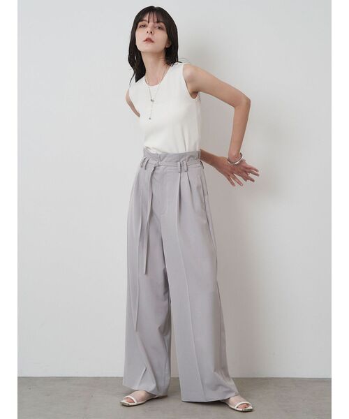 ELENDEEK（エレンディーク）の「コンパクトタンクニット（タンクトップ・レディース・ライトブルー/ブラック/ブラウン/ピンク/オフホワイト・FREE）」の10枚目の写真