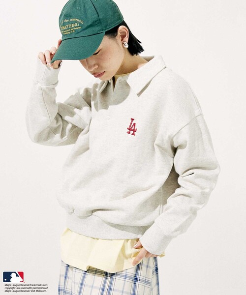 FREAK'S STORE(フリークスストア)の「MLB ワンポイント ポロスウェット(スウェット・レディース・ネイビー/ワインレッド/ナチュラル/ライトグレー・フリ-)」の9枚目の写真