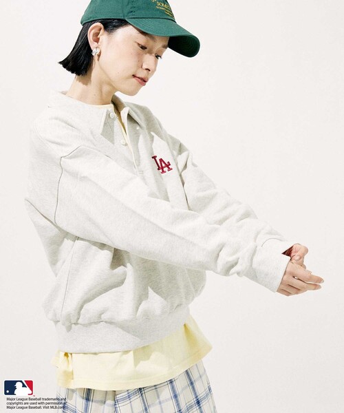 FREAK'S STORE(フリークスストア)の「MLB ワンポイント ポロスウェット(スウェット・レディース・ネイビー/ワインレッド/ナチュラル/ライトグレー・フリ-)」の12枚目の写真