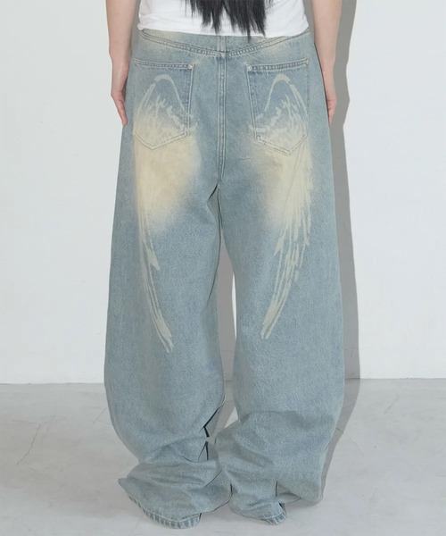FANCY CLUB（ファンシークラブ）の「A'GEM/9 × .kom 『 FANCY CLUB/ファンシークラブ』 ANGEL VINTAGE WASHING PINTUCK PANTS/エンジェルビンテージパンツ（デニムパンツ・レディース・アイボリー/ブルー・M/L）」の5枚目の写真