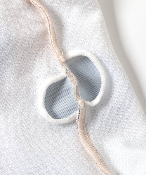 Ampersand(アンパサンド)の「【ジュニア対応】シンプルフリルセパレート水着_UVカット(水着・キッズ・ネイビー/パープル/イエロー・80/90/100/110/120/130/140)」の6枚目の写真