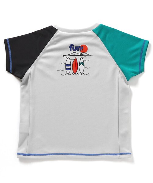 BREEZE（ブリーズ）の「【UVカット/ベビー＆キッズ】半袖ラッシュガード（ラッシュガード・キッズ・ライトグレー/ライム・80/90/100/110/120/130/140）」の11枚目の写真