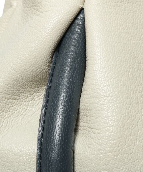 HIROKO HAYASHI（ヒロコハヤシ）の「CORDA（コルダ）2wayショルダーバッグ（ショルダーバッグ・レディース・ホワイト系7・00）」の14枚目の写真