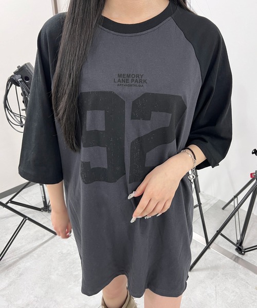 Figments（フィグメンツ）の「ナンバリングラグランビッグＴ（Tシャツ/カットソー・レディース・チャコールグレー/杢グレー・FREE）」の4枚目の写真