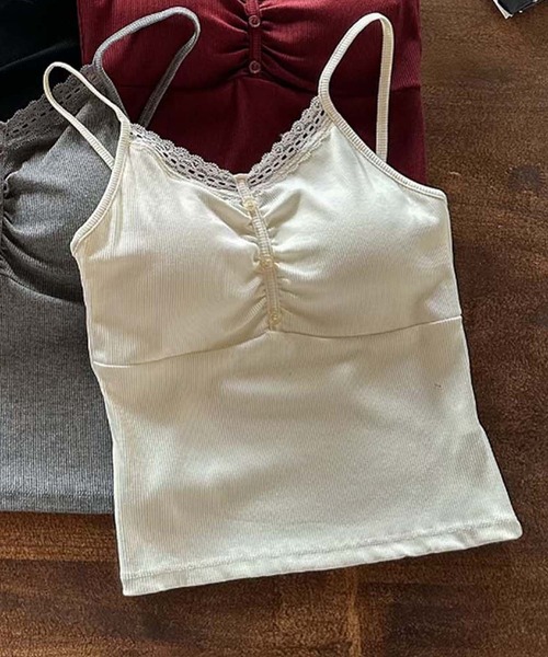 aimoha(アイモハ)の「ギャザー デザインキャミソール(キャミソール・レディース・ホワイト/ブラック/ダークグレー/オフホワイト・FREE)」の3枚目の写真