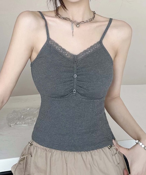 aimoha(アイモハ)の「ギャザー デザインキャミソール(キャミソール・レディース・ホワイト/ブラック/ダークグレー/オフホワイト・FREE)」の9枚目の写真